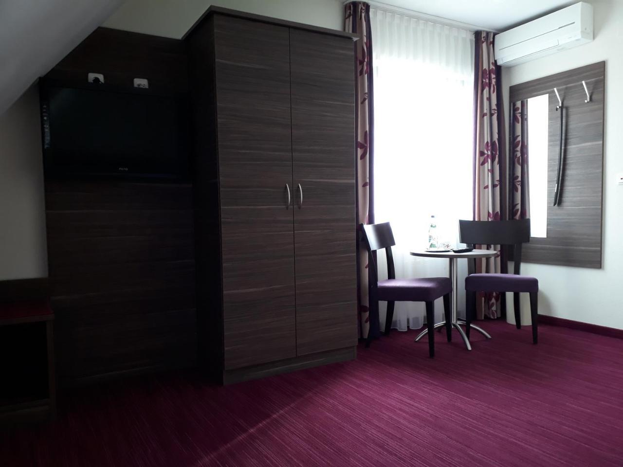 Pension am Weinberg Bed&Breakfest Mainstockheim Exterior foto